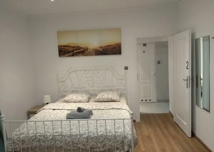 Modern&Cozy Rooms
